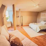 Big Kitchen Washing & Dryer Wi-Fi Home Feeling