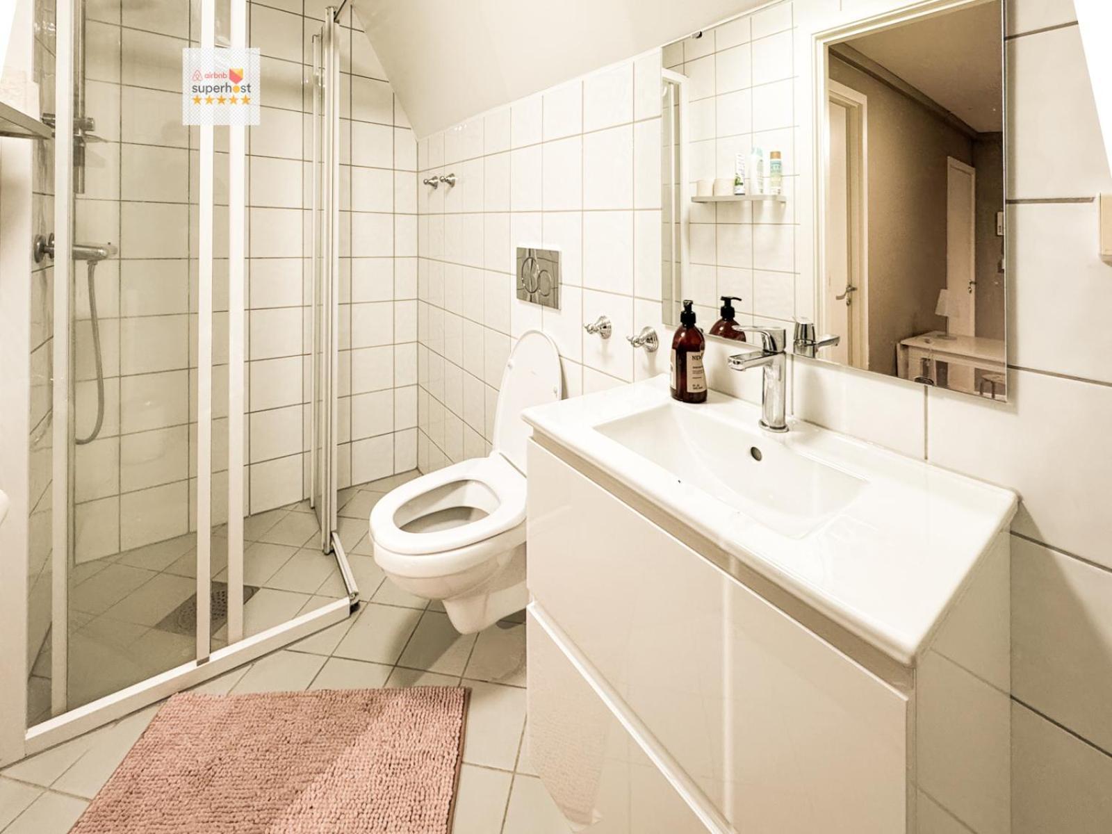 Pensión Big Kitchen Washing & Dryer Wi-fi Feeling *